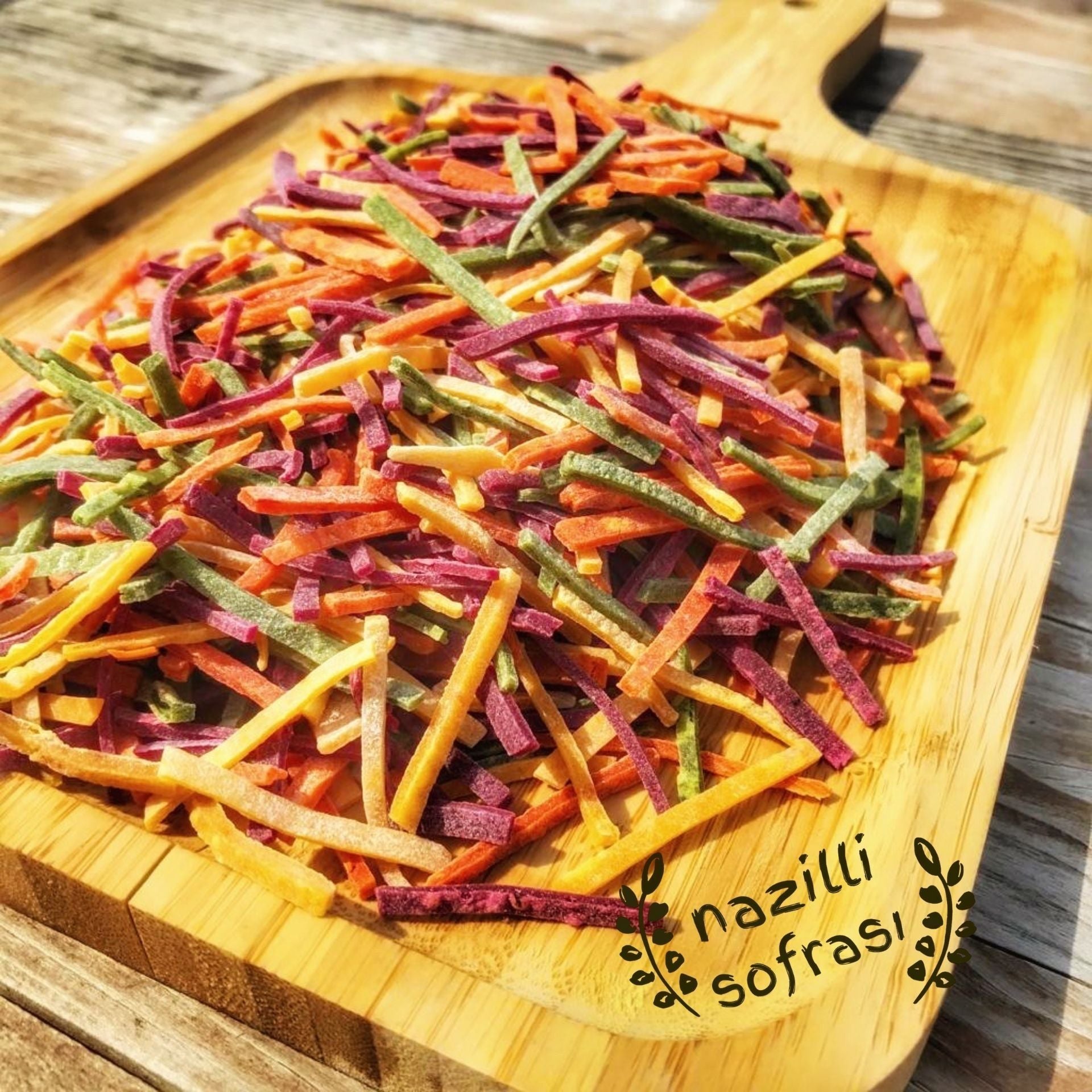 Nazilli Sofrası Sebzeli Erişte 1 kg görseli